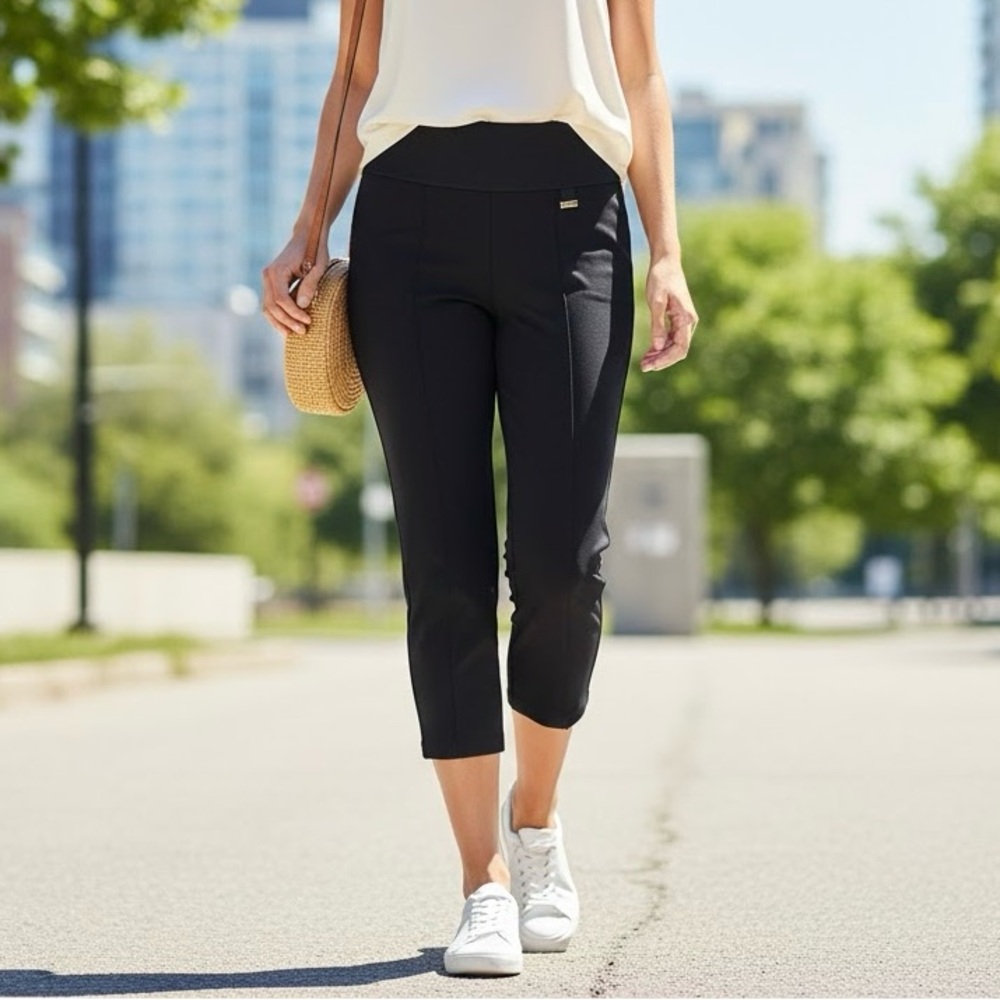 Peter Nygard Slims Pull-On High Rise 19” Capri Pant Elastic Waist | Black Medium